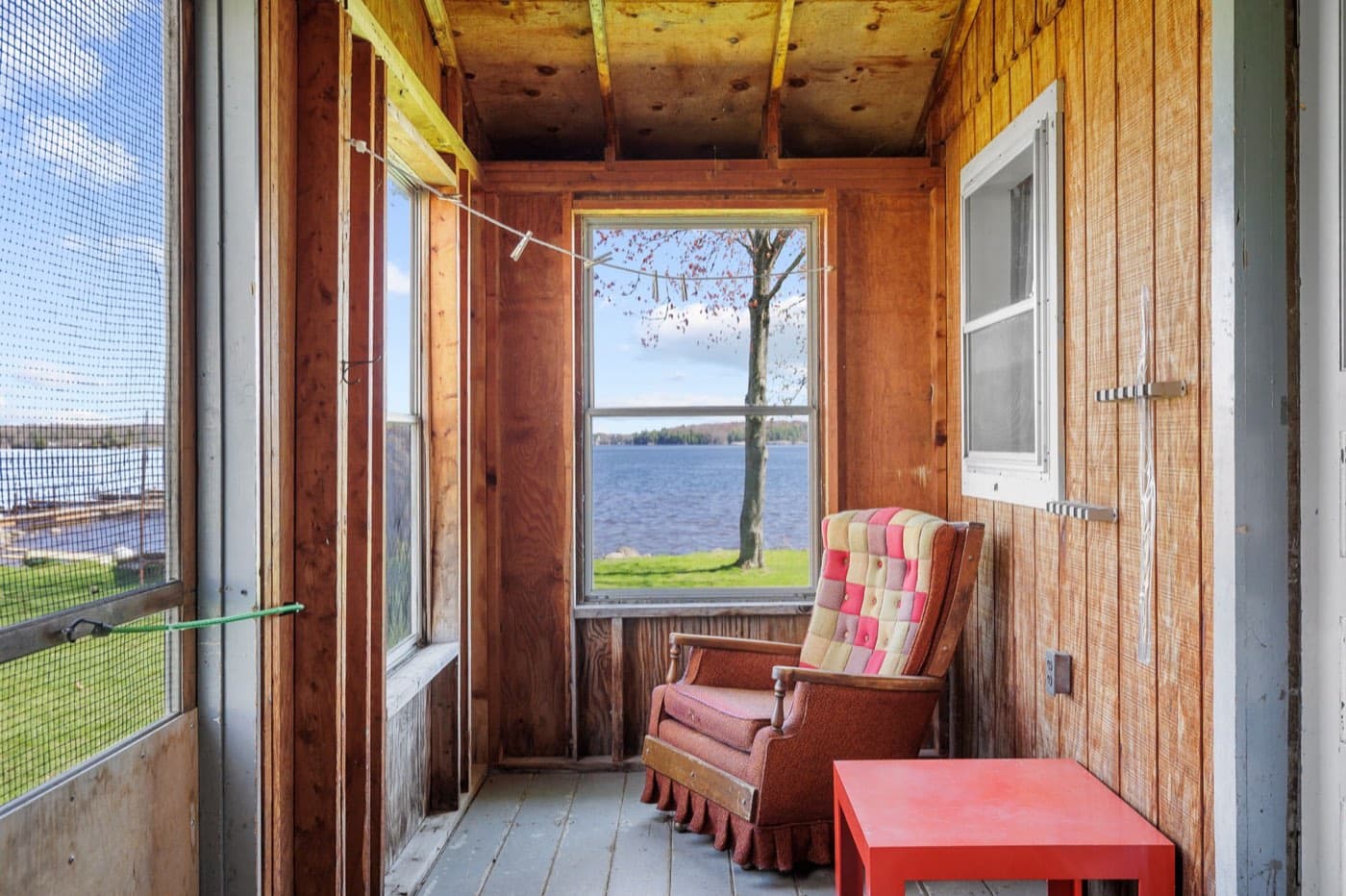 Non-Lakefront Cottages