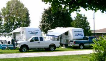 5th Wheels at McLear's Cottage Colony and Campground, Black Lake, New York